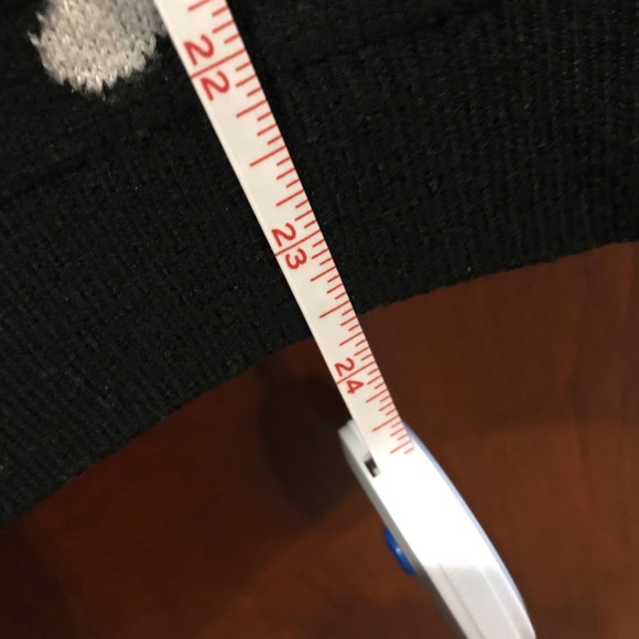 *donate 3/1/22* H&M wool blend crew neck sweater - Picture 7 of 8